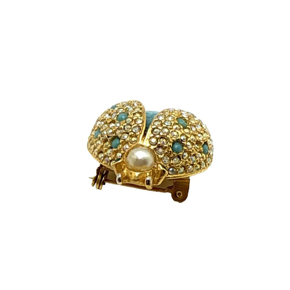 Vintage Unsigned Hattie Carnegie Ladybug Brooch Gold Tone Blue Body Beetle 1.25
